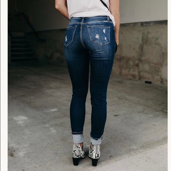 KanCan Distressed Jeans - Picture 3 of 6